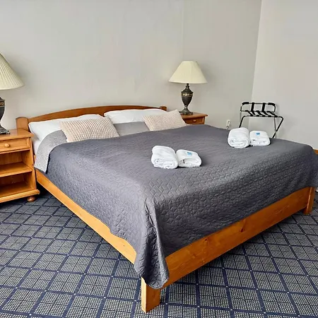 Patria Hotel 3*